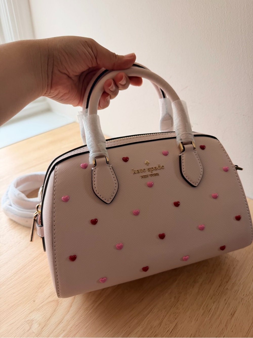 NEW🤍kate spade Pink Heart-Stud Dome Satchel